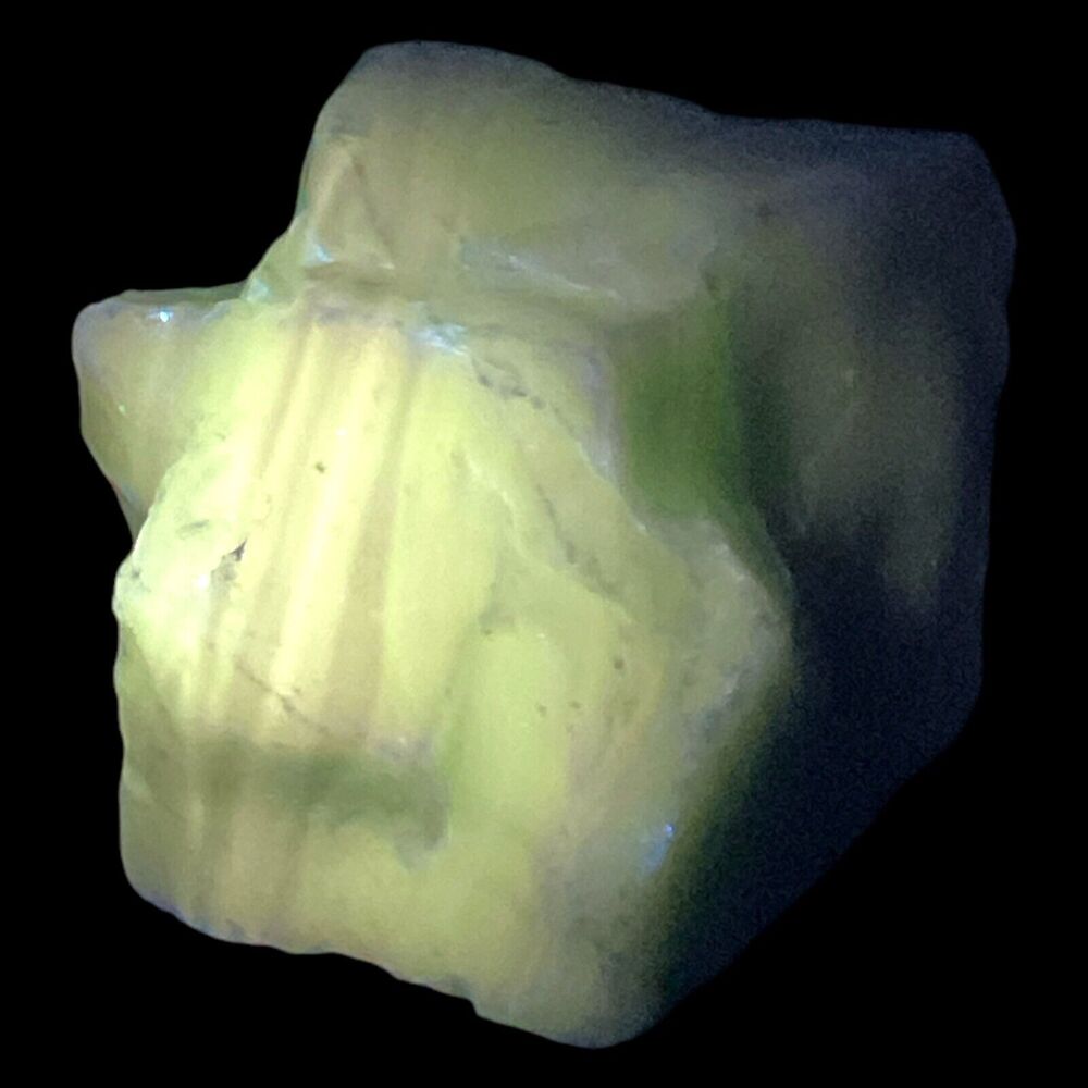Lime Swirl‎ Art Glass Cullet Glowing Manganese Slag Glass #4GX249